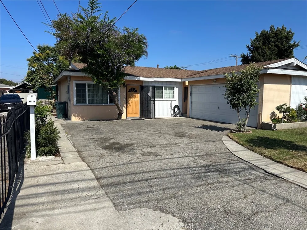 11111 S Osage Inglewood, CA 90304