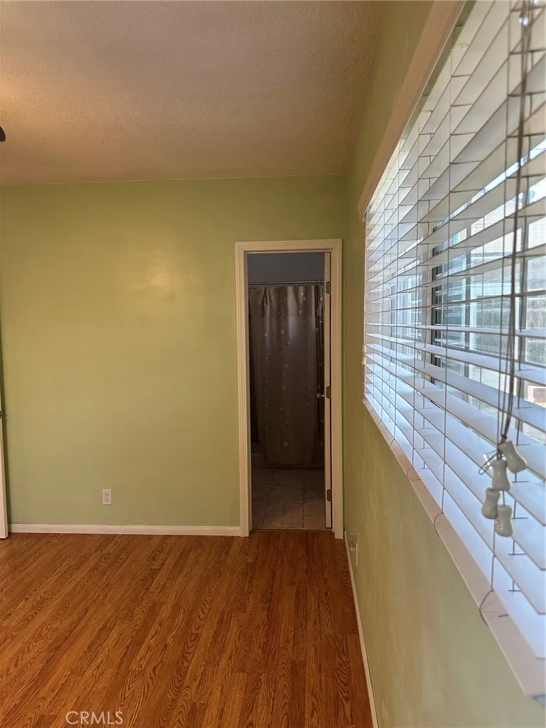 11111 S Osage Inglewood, CA 90304