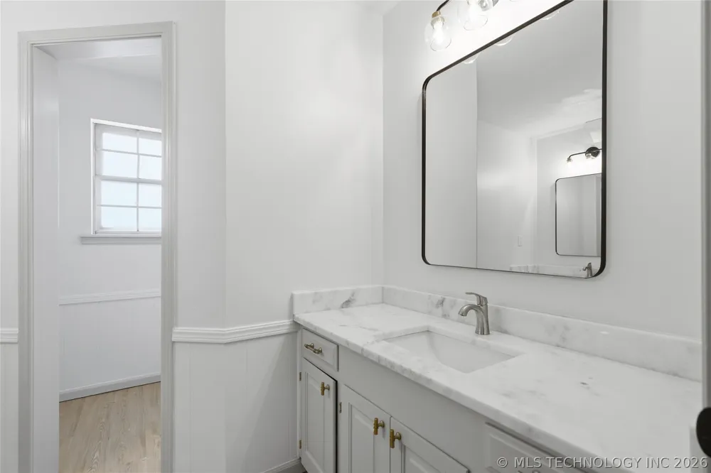 5329 S 76th EastAvenue Tulsa, OK 74145