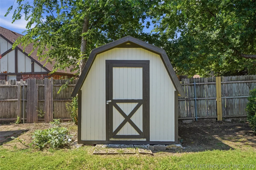 5329 S 76th EastAvenue Tulsa, OK 74145