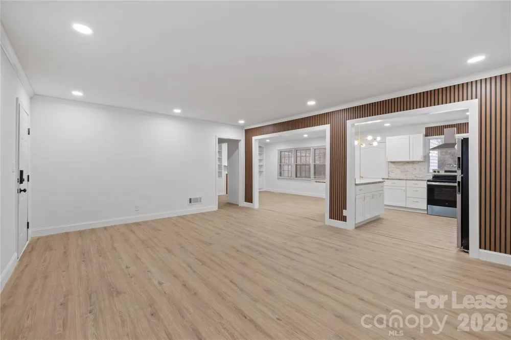 631 Townsend Avenue Gastonia, NC 28052