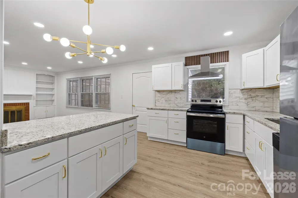 631 Townsend Avenue Gastonia, NC 28052