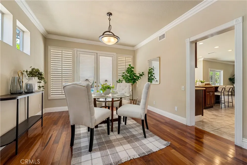 970 S Barton Court Anaheim Hills, CA 92808
