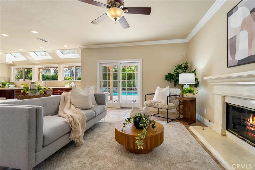 970 S Barton Court Anaheim Hills, CA 92808