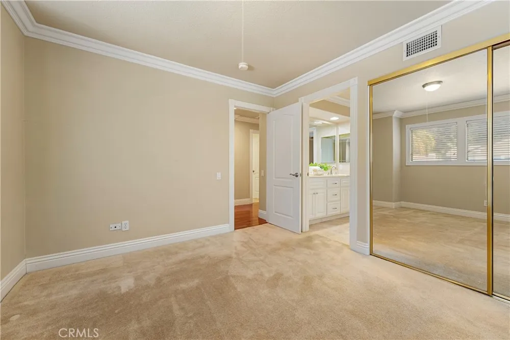 970 S Barton Court Anaheim Hills, CA 92808