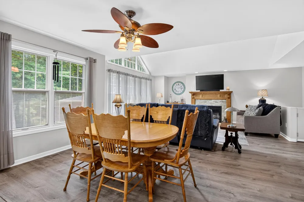 416 Rush Street Pentwater, MI 49449