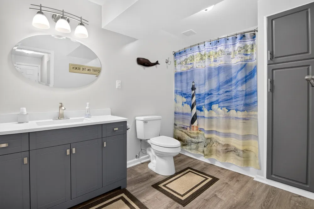 416 Rush Street Pentwater, MI 49449