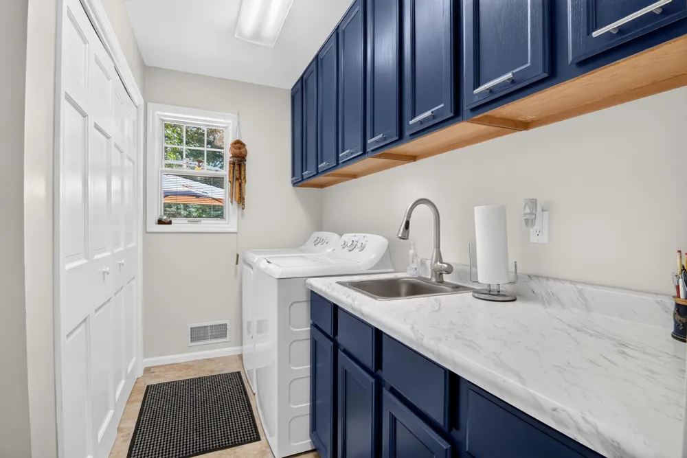 416 Rush Street Pentwater, MI 49449