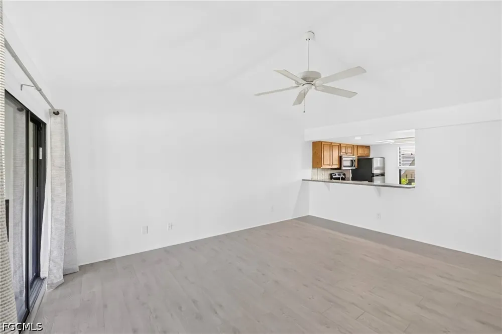 SW 8th Place #201 Cape Coral, FL 33914