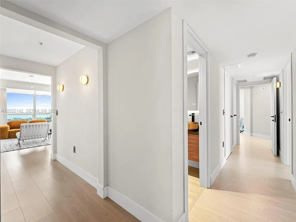 19400 Turnberry Way #1911 Aventura, FL 33180