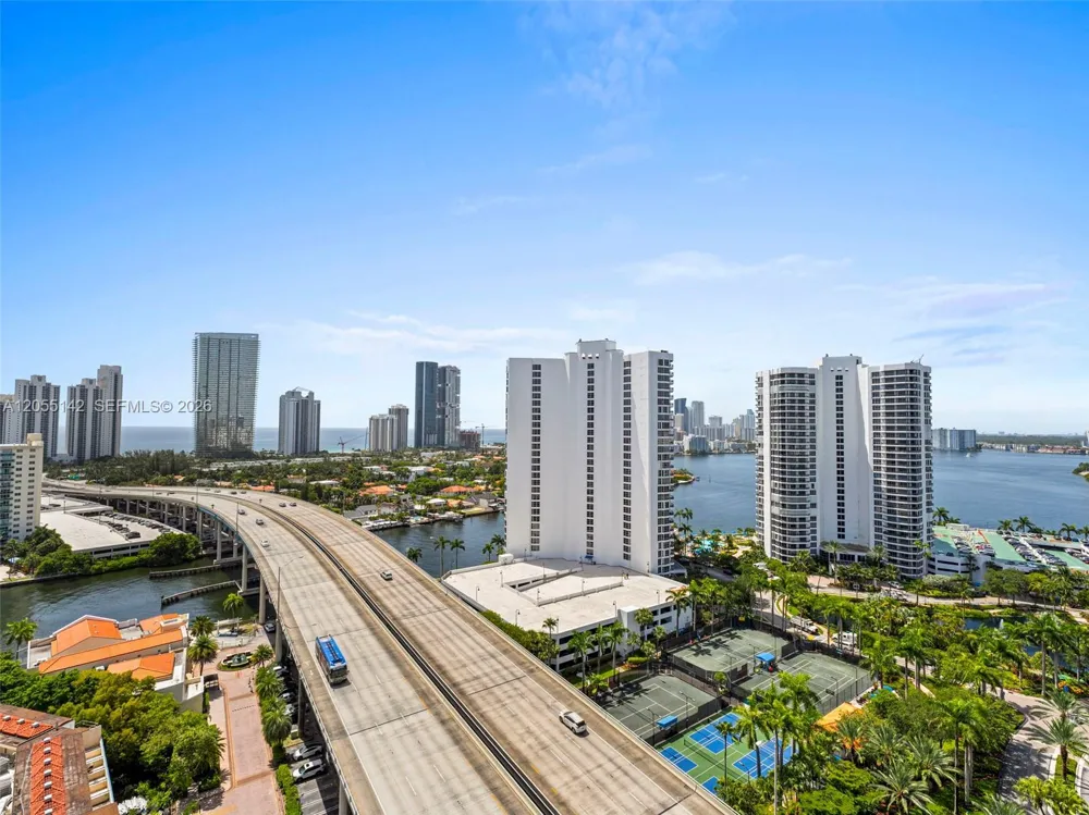 19400 Turnberry Way #1911 Aventura, FL 33180