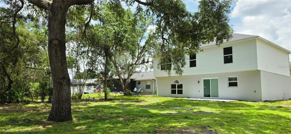2861 BLACKBURN AVENUE Deltona, FL 32738