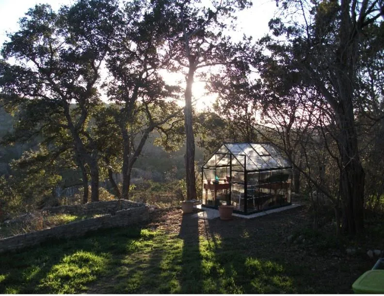 18201 Gregg Bluff Road Jonestown, TX 78645