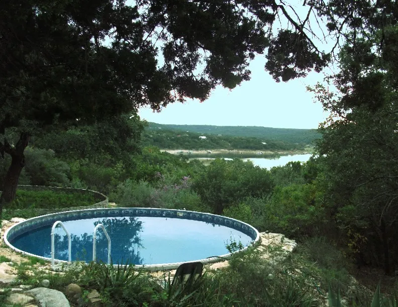 18201 Gregg Bluff Road Jonestown, TX 78645
