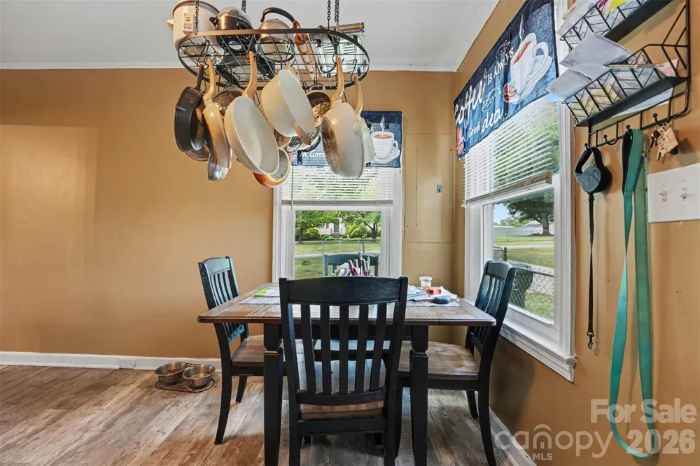 109 S Pine Street Lowell, NC 28098