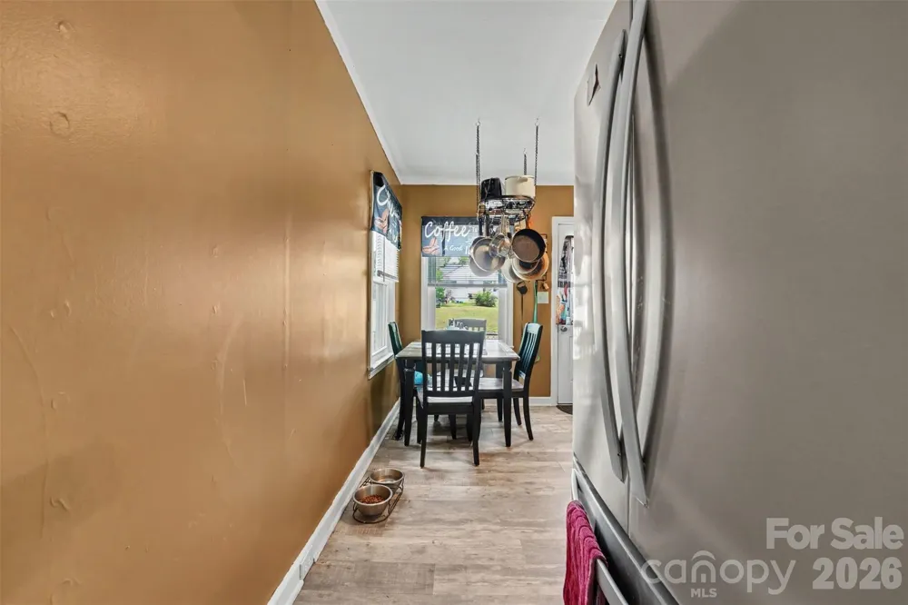 109 S Pine Street Lowell, NC 28098