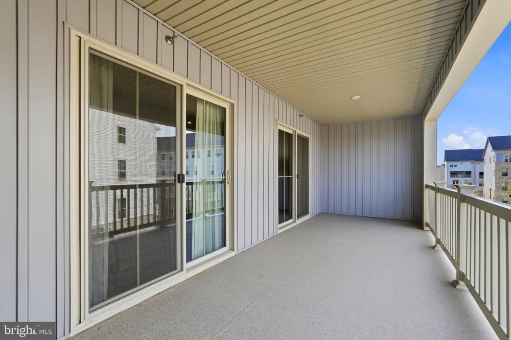 24274 THURSO SQUARE Dulles, VA 20166