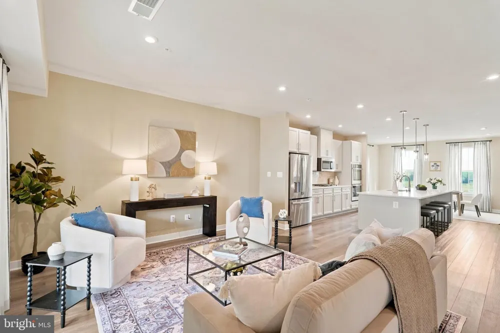 24274 THURSO SQUARE Dulles, VA 20166