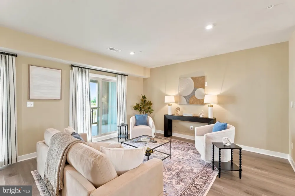 24274 THURSO SQUARE Dulles, VA 20166