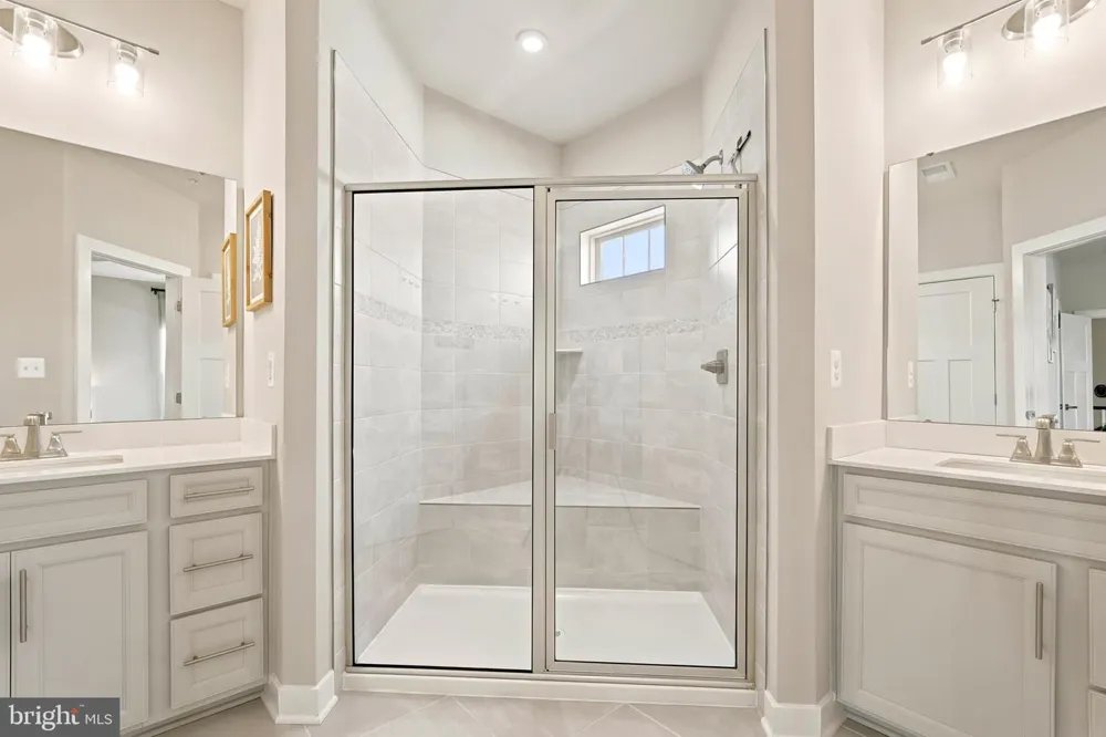 24274 THURSO SQUARE Dulles, VA 20166