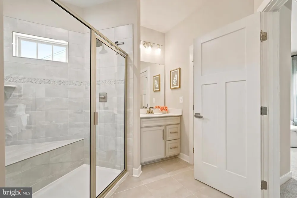 24274 THURSO SQUARE Dulles, VA 20166