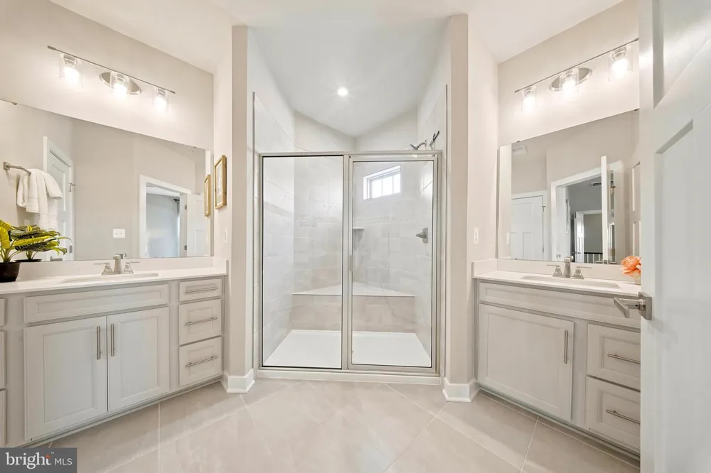 24274 THURSO SQUARE Dulles, VA 20166