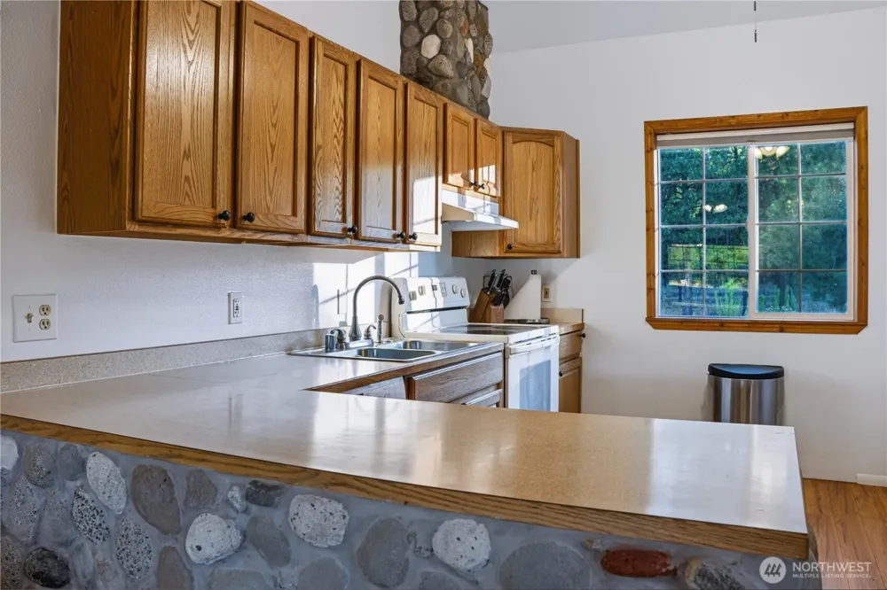 155 Tamarack Road Tonasket, WA 98855