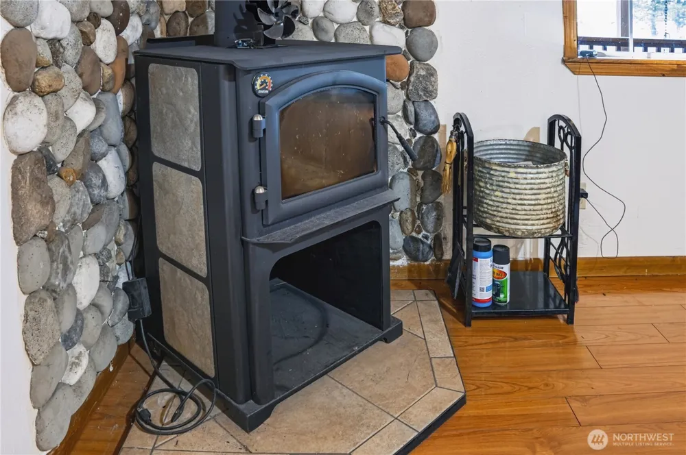 155 Tamarack Road Tonasket, WA 98855