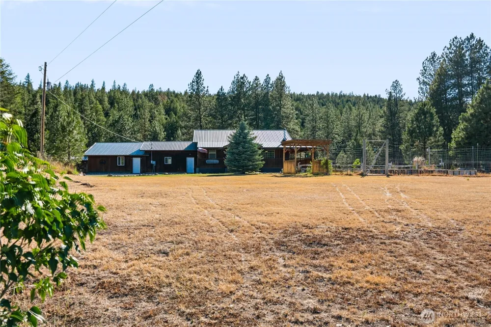 155 Tamarack Road Tonasket, WA 98855