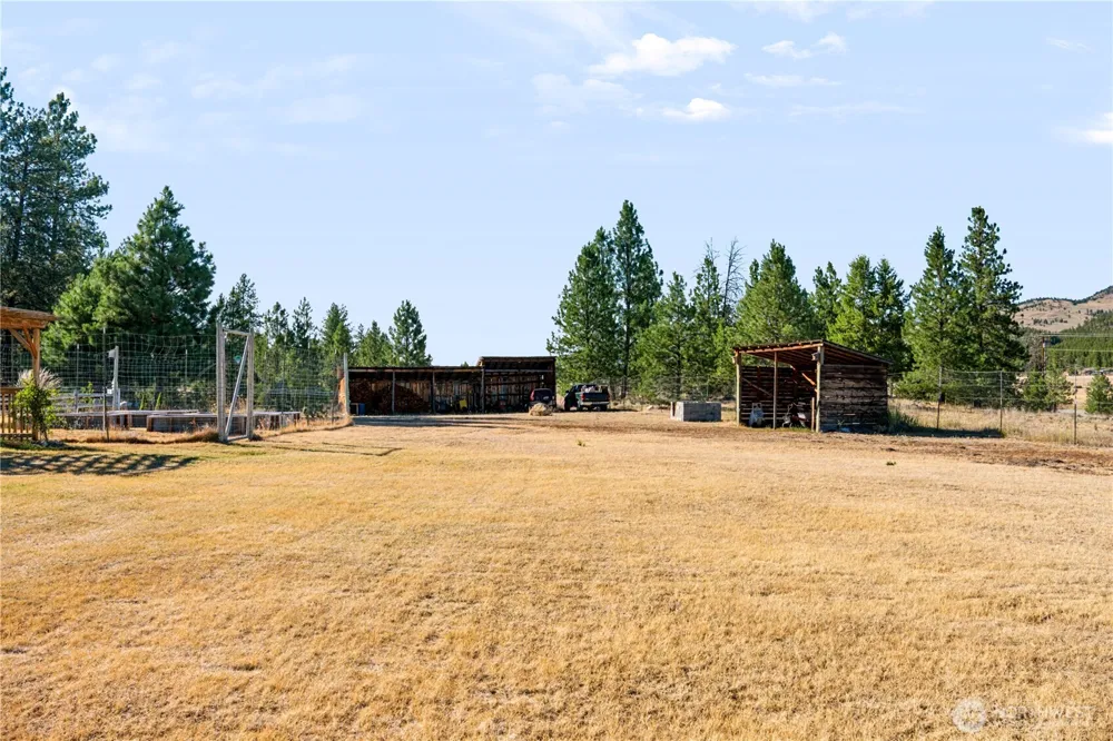 155 Tamarack Road Tonasket, WA 98855