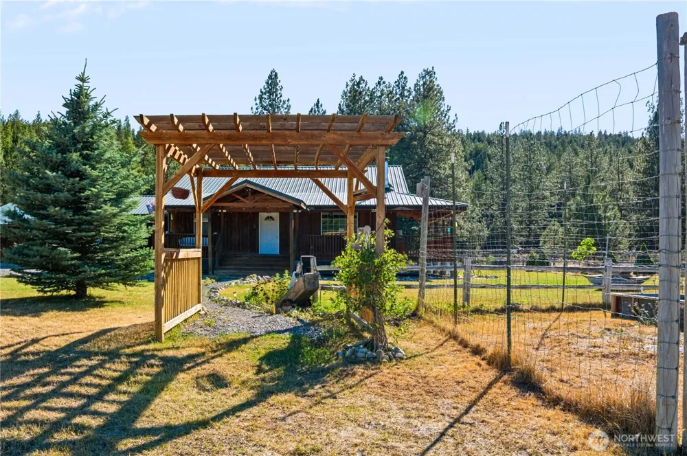 155 Tamarack Road Tonasket, WA 98855