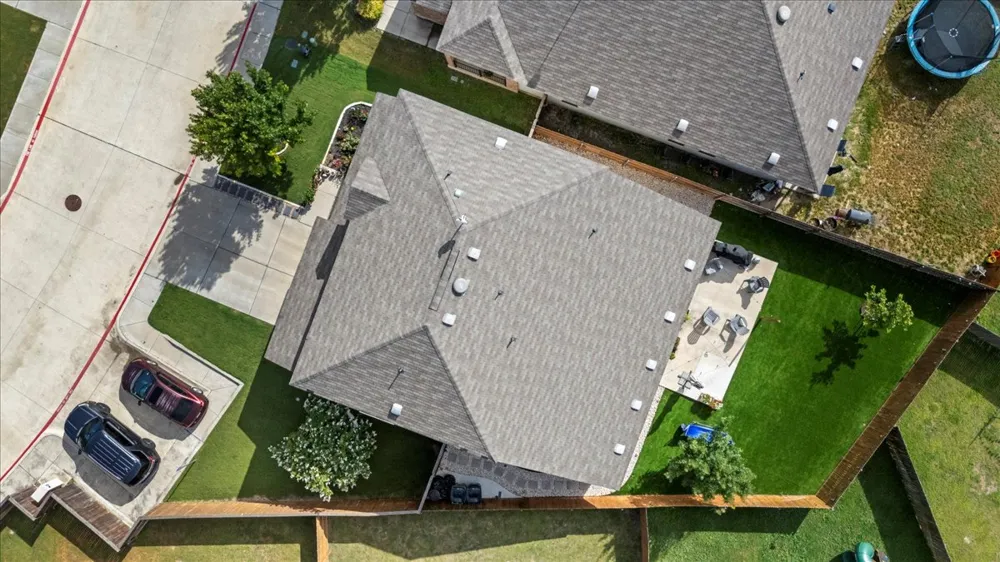 104 Cressida Cove Jarrell, TX 76537