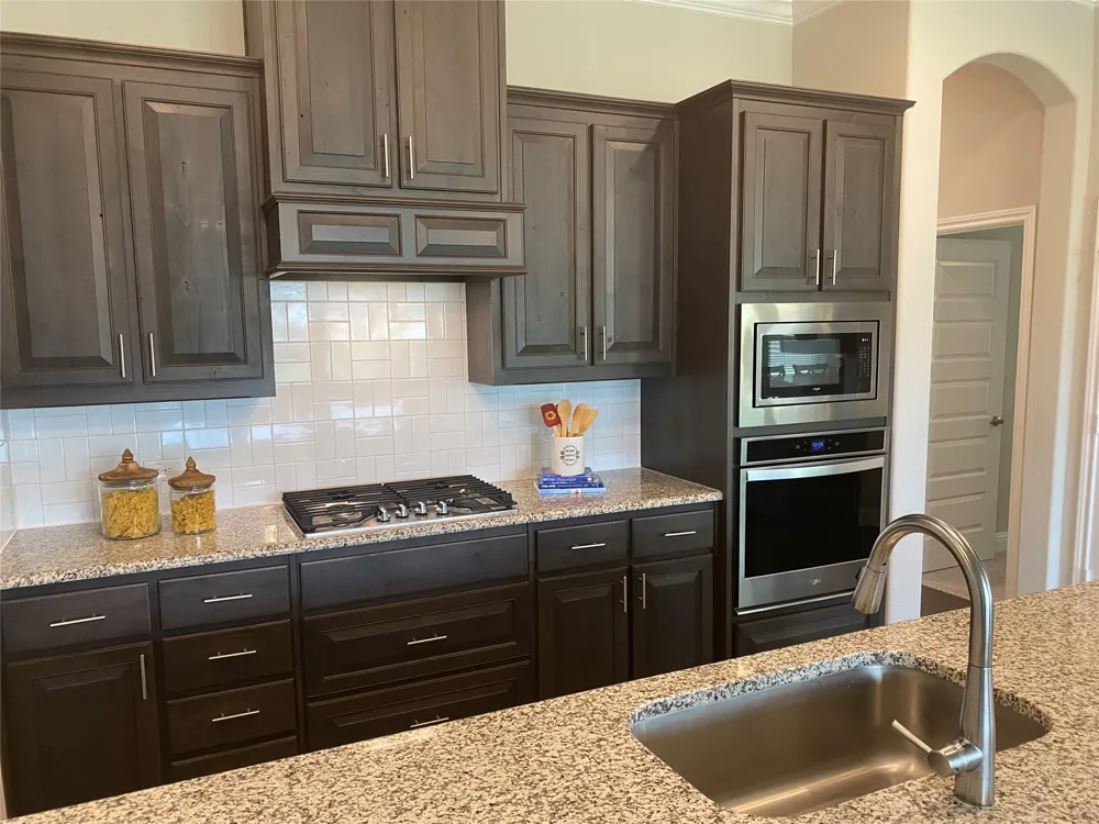 209 Johnson Street Granbury, TX 76048