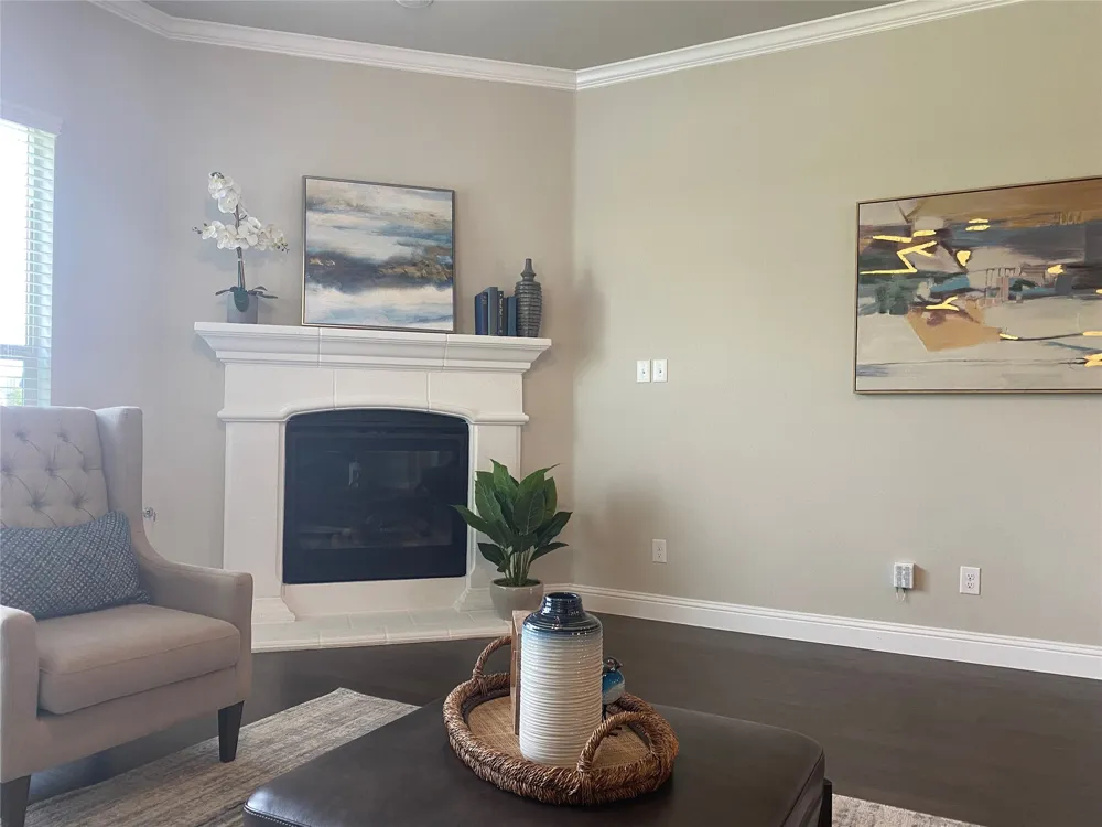 209 Johnson Street Granbury, TX 76048