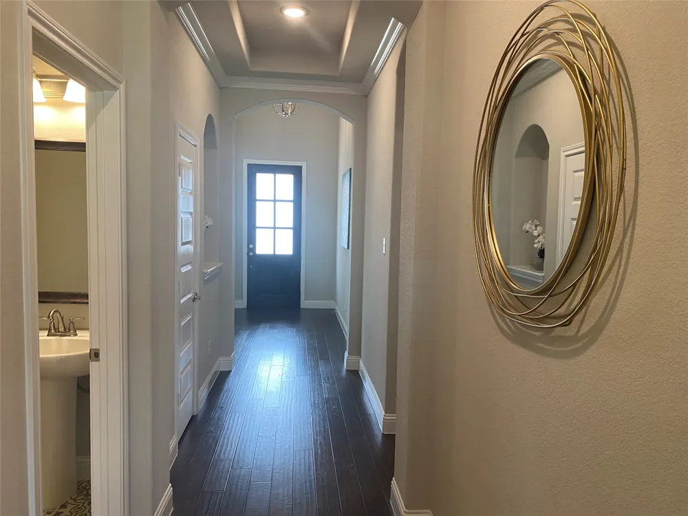 209 Johnson Street Granbury, TX 76048