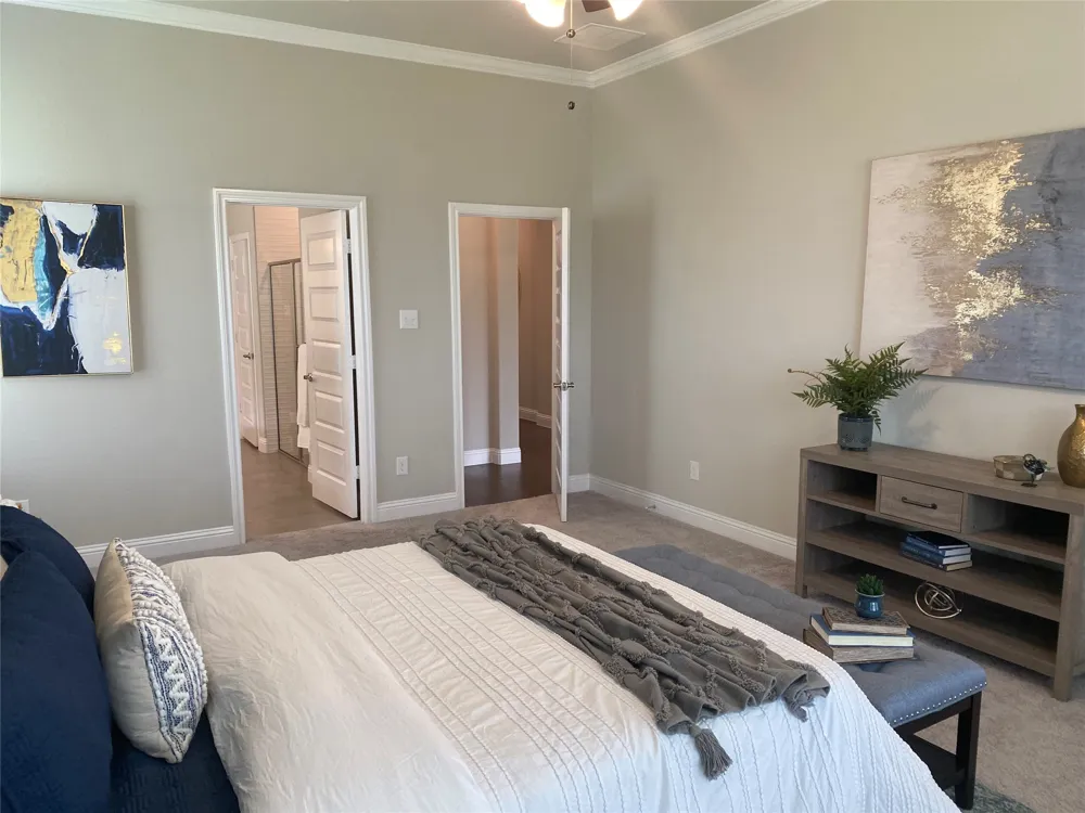 209 Johnson Street Granbury, TX 76048