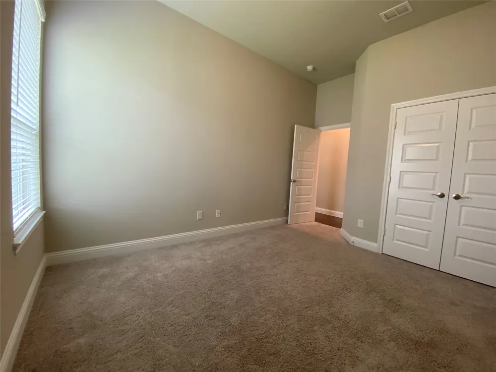 209 Johnson Street Granbury, TX 76048
