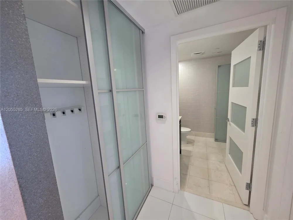 17121 COLLINS AV #2306 Sunny Isles Beach, FL 33160