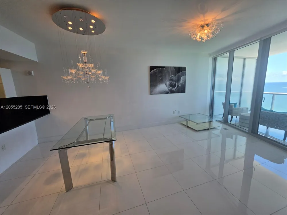 17121 COLLINS AV #2306 Sunny Isles Beach, FL 33160