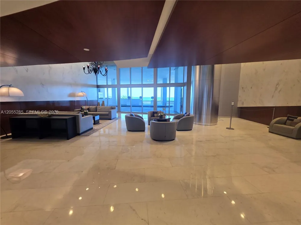 17121 COLLINS AV #2306 Sunny Isles Beach, FL 33160
