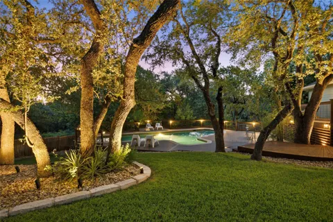 10038 Circleview Drive