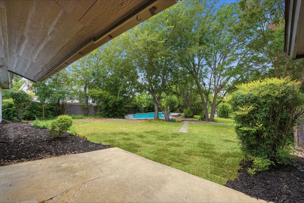 6505 Riviera Drive North Richland Hills, TX 76180