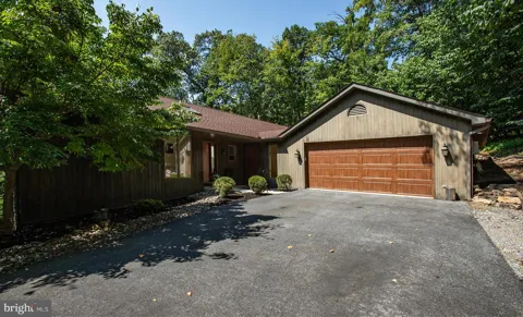 4728 GREAT OAK LANE