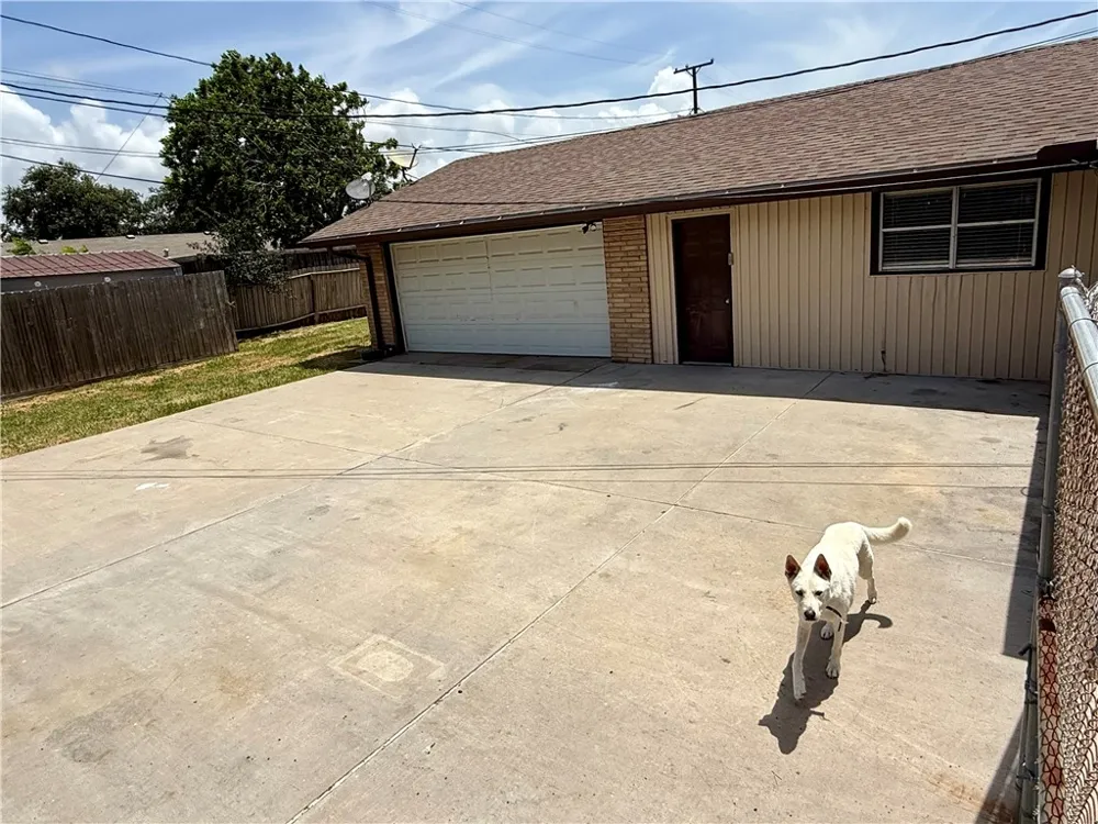 119 Rice Dr Drive Portland, TX 78374
