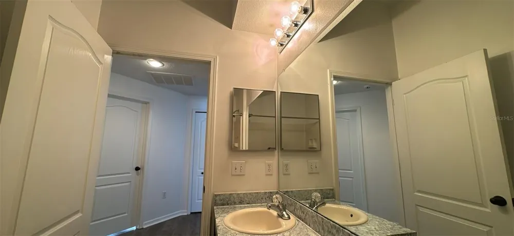 12602 EVINGTON POINT DRIVE Riverview, FL 33579