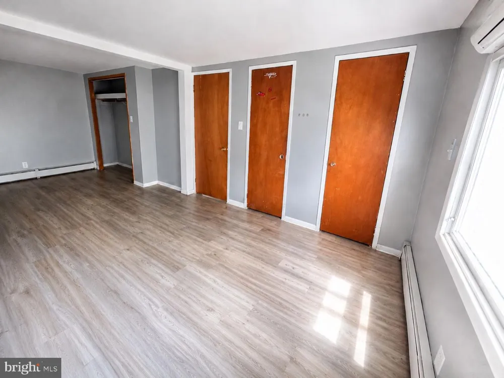 402 NOBLE STREET Lebanon, PA 17042