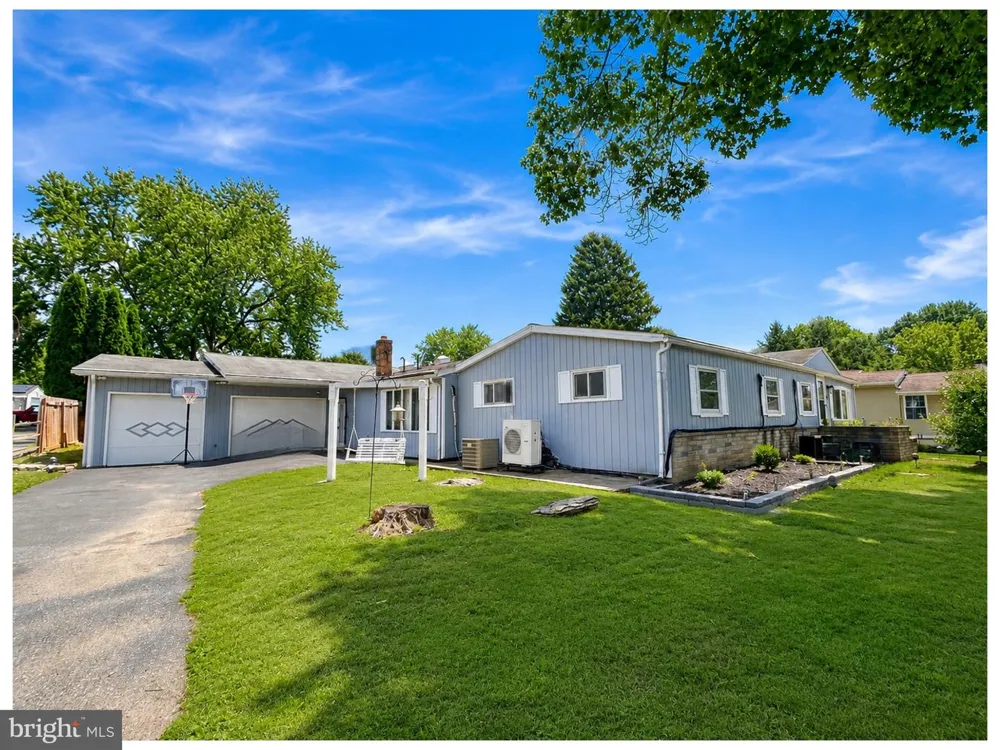 402 NOBLE STREET Lebanon, PA 17042