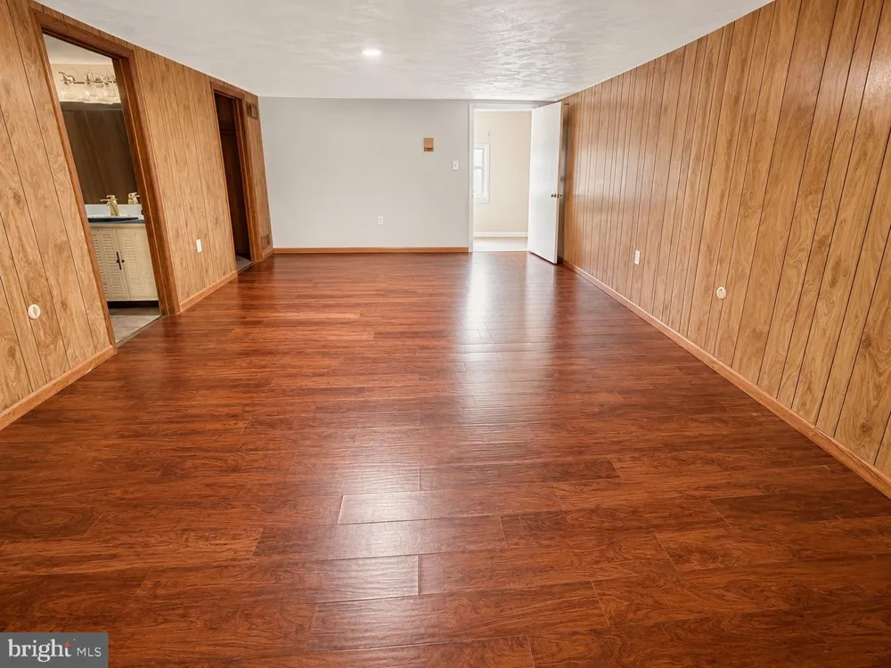 402 NOBLE STREET Lebanon, PA 17042