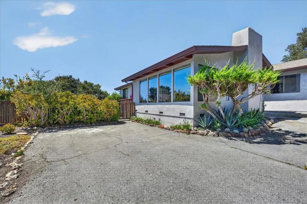 25390 Tierra Grande Drive Carmel, CA 93923