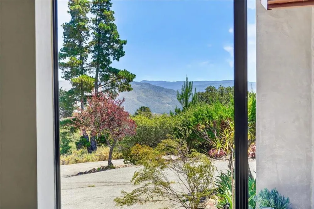 25390 Tierra Grande Drive Carmel, CA 93923